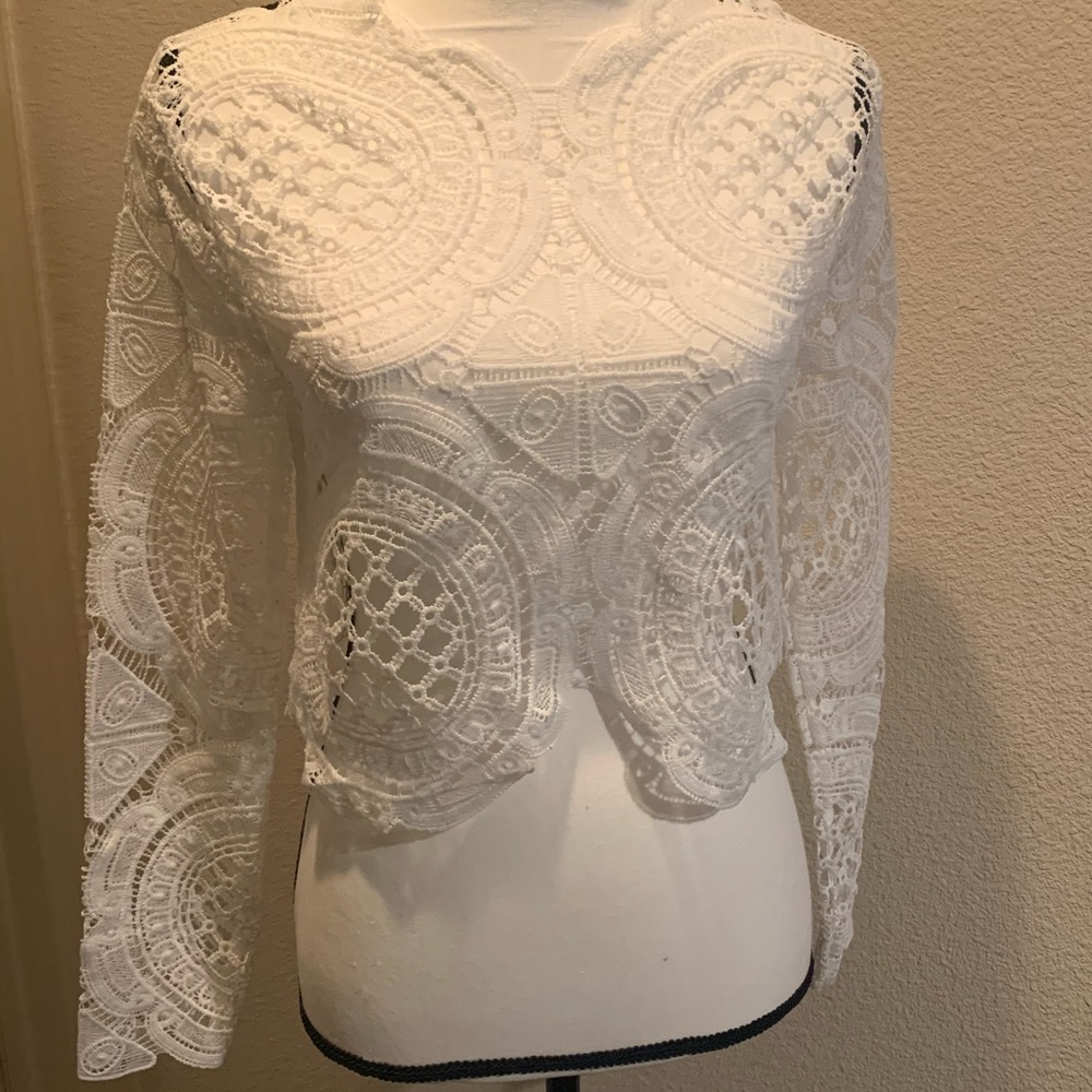 Fashion Nova lace white crop top